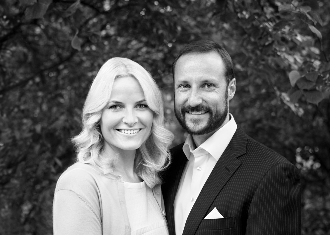 découvrez les détails de la séparation entre le prince haakon de norvège et mette-marit, un couple royal emblématique. explorez les raisons de leur décision, l'impact sur la famille royale et les réactions du public face à cette nouvelle.