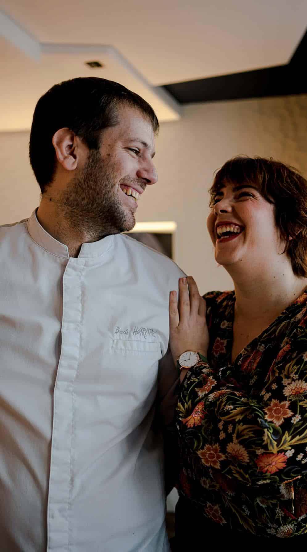 découvrez l'univers culinaire d'esteban et pierre gagnaire, où la passion de la gastronomie rencontre l'innovation et la créativité. plongez dans leur parcours, leurs inspirations et savourez leurs créations uniques qui éveillent les sens.