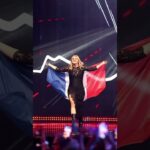 découvrez comment louane a félicité le gagnant de l'eurovision après sa performance qui lui a valu une septième place. un moment émouvant qui met en lumière l'esprit de camaraderie et de soutien dans le monde de la musique.
