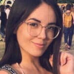 découvrez le livre 'sexe enfant' d'agathe auproux, une exploration audacieuse des relations et de la sexualité à travers le prisme de l'enfance. une réflexion captivante qui remet en question les normes sociales et offre un regard novateur sur la formation de l'identité sexuelle.