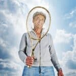 découvrez le parcours inspirant de yannick noah, de ses débuts difficiles à nice à son ascension en tant qu'icône du tennis et de la musique. plongez dans les épreuves qui ont forgé sa carrière et son héritage.