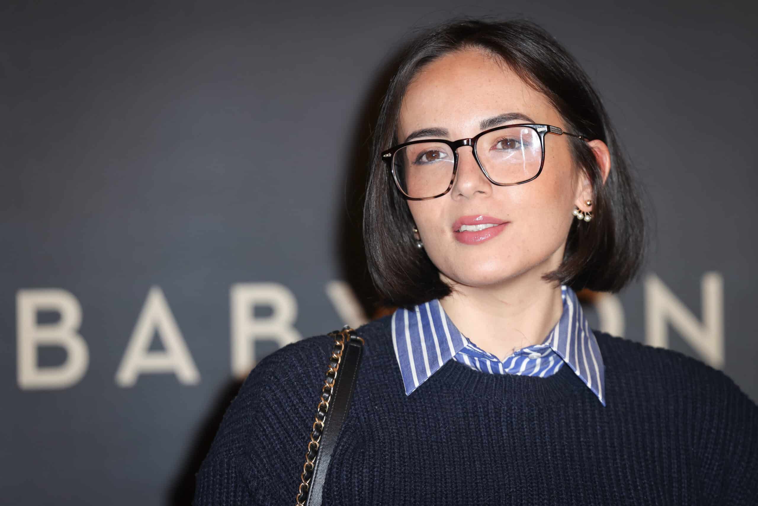 découvrez le témoignage poignant d'agathe auproux sur sa fausse couche, une expérience personnelle et bouleversante qui soulève des questions sur la maternité et la résilience. plongez dans son récit sincère et sa vision sur le parcours de la grossesse.