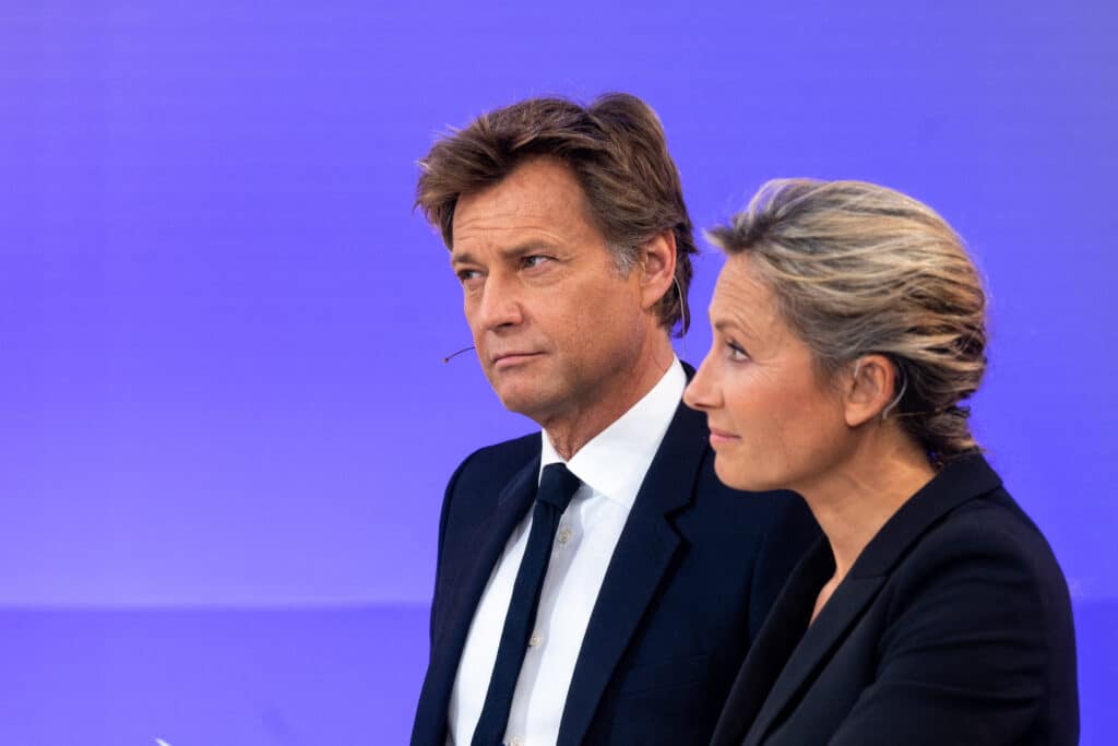 découvrez toutes les informations sur le départ d'anne-sophie lapix de france 2. analysez les raisons de ce changement marquant, les réactions du public et l'impact sur l'actualité télévisuelle française.