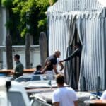 découvrez le mariage extravagant de jeff bezos et de lauren sánchez à venise. plongez dans l'univers glamour de cet événement unique, entre romance, luxe et l'élégance de la cité des doges.