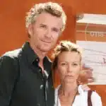 découvrez la rencontre fascinante entre denis brogniart et sa femme, alors qu'ils partagent leur passion pour koh-lanta et leur vie ensemble. plongez dans leur histoire d'amour et les coulisses de l'émission culte.