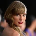 découvrez les détails troublants de la découverte de restes humains identifiés près de la maison de taylor swift. ce fait divers captivant soulève des questions sur la sécurité et l'entourage de la célèbre chanteuse.