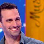 découvrez comment bruno prend son rôle d'ami au sérieux en avertissant émilien suite à son élimination. une discussion sincère sur les défis et les leçons à tirer de cette expérience.