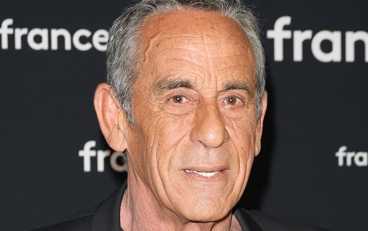 découvrez l'héritage et les réflexions de thierry ardisson sur la vie et la mort, à travers son approche unique du choix de prolonger la vie. un regard poignant sur ses valeurs et sa vision du monde.