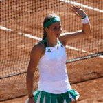 découvrez le parcours exceptionnel d'ostapenko en finale du double à wimbledon 2025. revivez les moments forts de ce tournoi prestigieux et les émotions d'une compétition palpitante où le talent et la détermination se sont affrontés sur le gazon londonien.